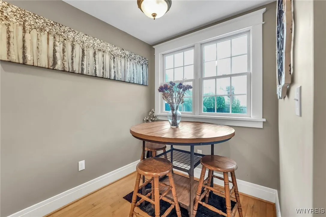 291 Tremont Avenue, Tonawanda, New York 14217, Tonawanda, New York 14217, 3 Bedrooms Bedrooms, 7 Rooms Rooms,1 BathroomBathrooms,Residential Lease,For Rent,291 Tremont Avenue, Tonawanda, New York 14217,0,B1634182