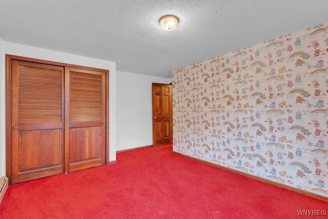 401 Elma Meadow Lane, Elma, New York 14059, Elma, New York 14059, 4 Bedrooms Bedrooms, 9 Rooms Rooms,1 BathroomBathrooms,Residential,Closed,401 Elma Meadow Lane, Elma, New York 14059,0,B1633767