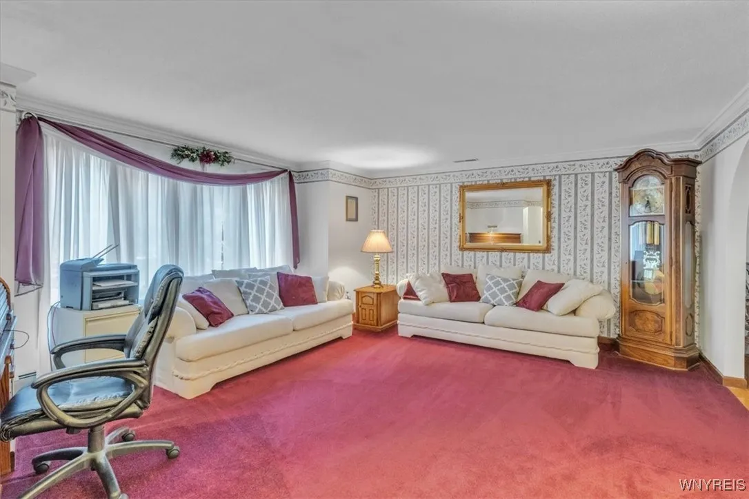 401 Elma Meadow Lane, Elma, New York 14059, Elma, New York 14059, 4 Bedrooms Bedrooms, 9 Rooms Rooms,1 BathroomBathrooms,Residential,Closed,401 Elma Meadow Lane, Elma, New York 14059,0,B1633767