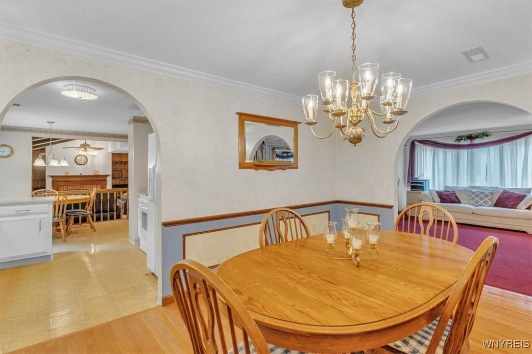 401 Elma Meadow Lane, Elma, New York 14059, Elma, New York 14059, 4 Bedrooms Bedrooms, 9 Rooms Rooms,1 BathroomBathrooms,Residential,Closed,401 Elma Meadow Lane, Elma, New York 14059,0,B1633767