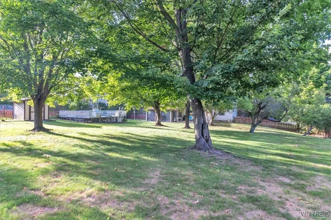 401 Elma Meadow Lane, Elma, New York 14059, Elma, New York 14059, 4 Bedrooms Bedrooms, 9 Rooms Rooms,1 BathroomBathrooms,Residential,Closed,401 Elma Meadow Lane, Elma, New York 14059,0,B1633767