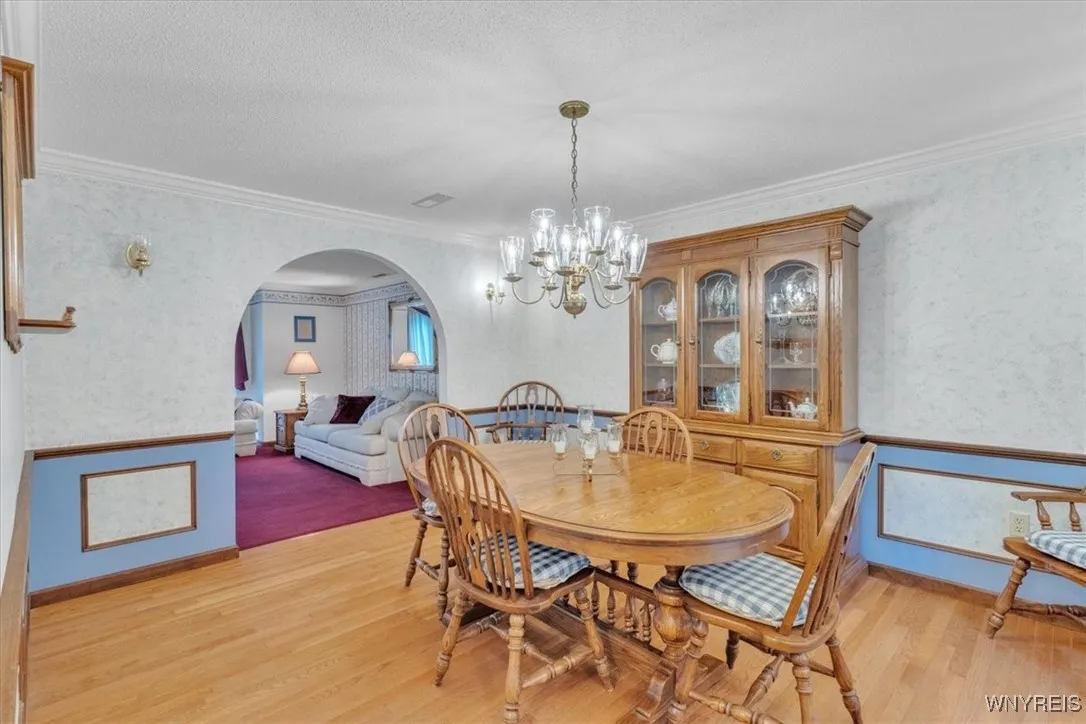 401 Elma Meadow Lane, Elma, New York 14059, Elma, New York 14059, 4 Bedrooms Bedrooms, 9 Rooms Rooms,1 BathroomBathrooms,Residential,Closed,401 Elma Meadow Lane, Elma, New York 14059,0,B1633767