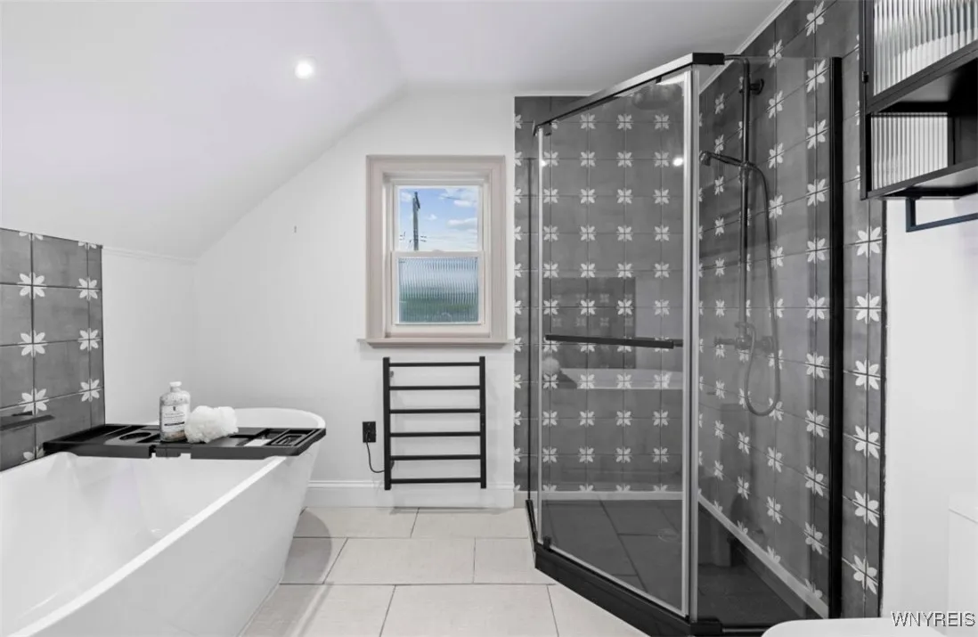 19 Lawrence Place, Buffalo, New York 14213, Buffalo, New York 14213, 2 Bedrooms Bedrooms, 7 Rooms Rooms,1 BathroomBathrooms,Residential,For Sale,19 Lawrence Place, Buffalo, New York 14213,0,B1633999