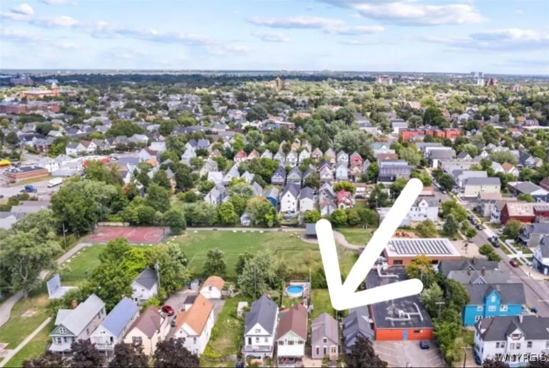 19 Lawrence Place, Buffalo, New York 14213, Buffalo, New York 14213, 2 Bedrooms Bedrooms, 7 Rooms Rooms,1 BathroomBathrooms,Residential,For Sale,19 Lawrence Place, Buffalo, New York 14213,0,B1633999