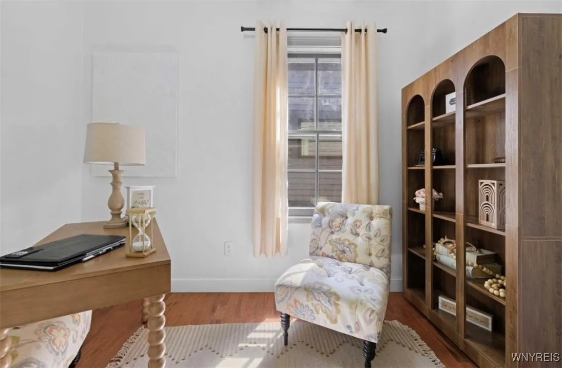19 Lawrence Place, Buffalo, New York 14213, Buffalo, New York 14213, 2 Bedrooms Bedrooms, 7 Rooms Rooms,1 BathroomBathrooms,Residential,For Sale,19 Lawrence Place, Buffalo, New York 14213,0,B1633999