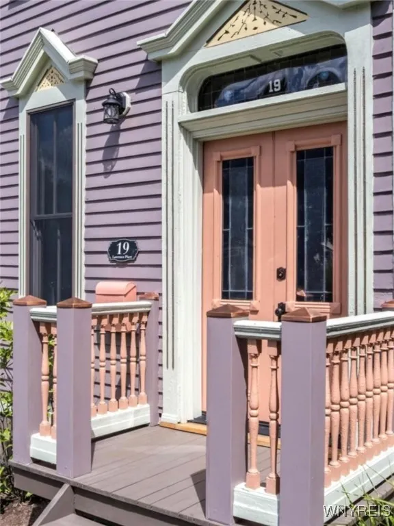 19 Lawrence Place, Buffalo, New York 14213, Buffalo, New York 14213, 2 Bedrooms Bedrooms, 7 Rooms Rooms,1 BathroomBathrooms,Residential,For Sale,19 Lawrence Place, Buffalo, New York 14213,0,B1633999