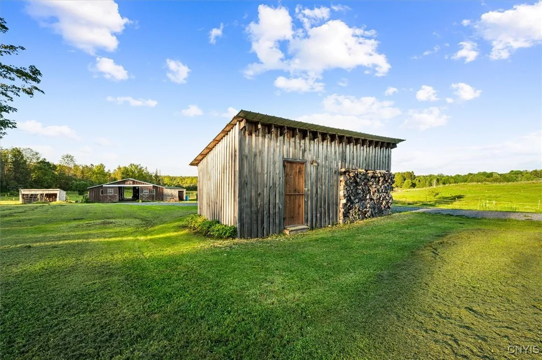 outbuilding