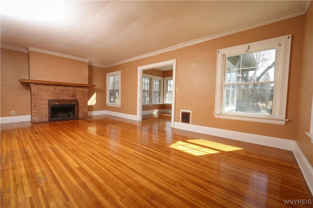 461 Huntington Avenue, Buffalo, New York 14214, Buffalo, New York 14214, 3 Bedrooms Bedrooms, 7 Rooms Rooms,1 BathroomBathrooms,Residential Lease,For Rent,461 Huntington Avenue, Buffalo, New York 14214,0,B1633357