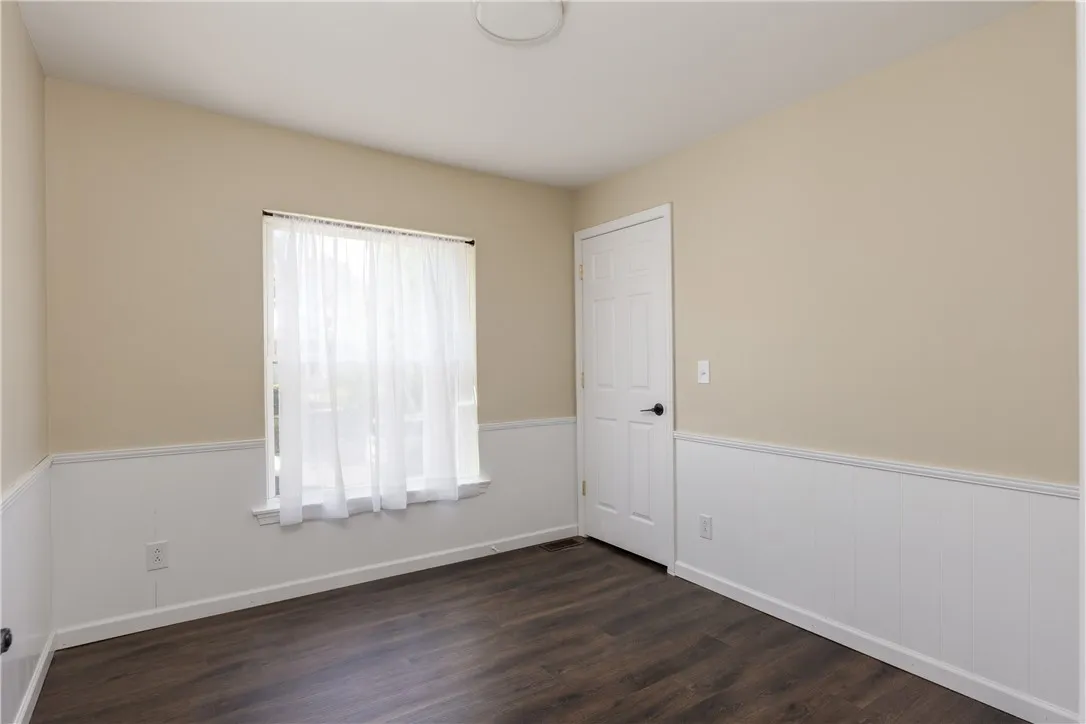 225 Second Street West, Corning City, New York 148, Corning City, New York 14830, 3 Bedrooms Bedrooms, 7 Rooms Rooms,1 BathroomBathrooms,Residential,Closed,225 Second Street West, Corning City, New York 148,0,R1634094