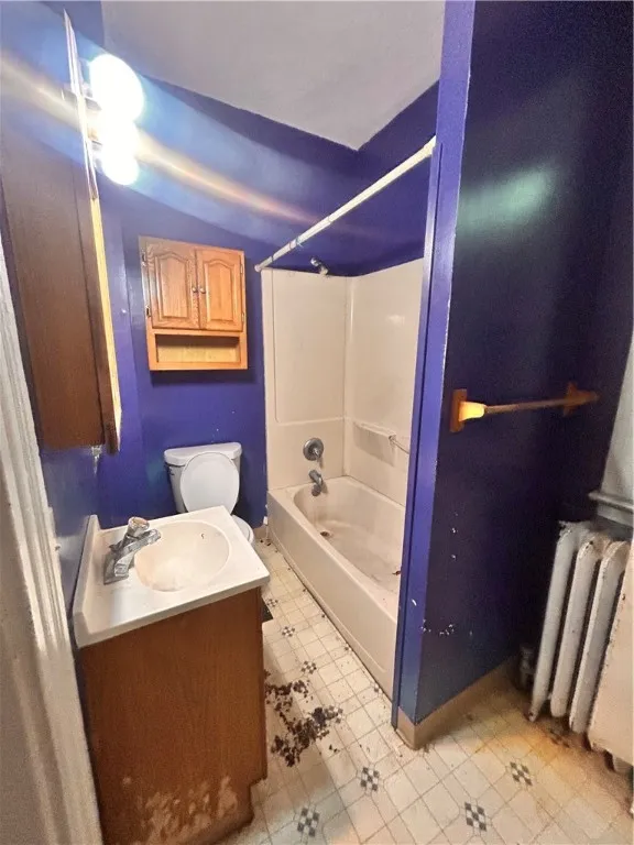 68 Weaver Street, Rochester, New York 14621, Rochester, New York 14621, 4 Bedrooms Bedrooms, 7 Rooms Rooms,1 BathroomBathrooms,Residential,For Sale,68 Weaver Street, Rochester, New York 14621,0,R1633829
