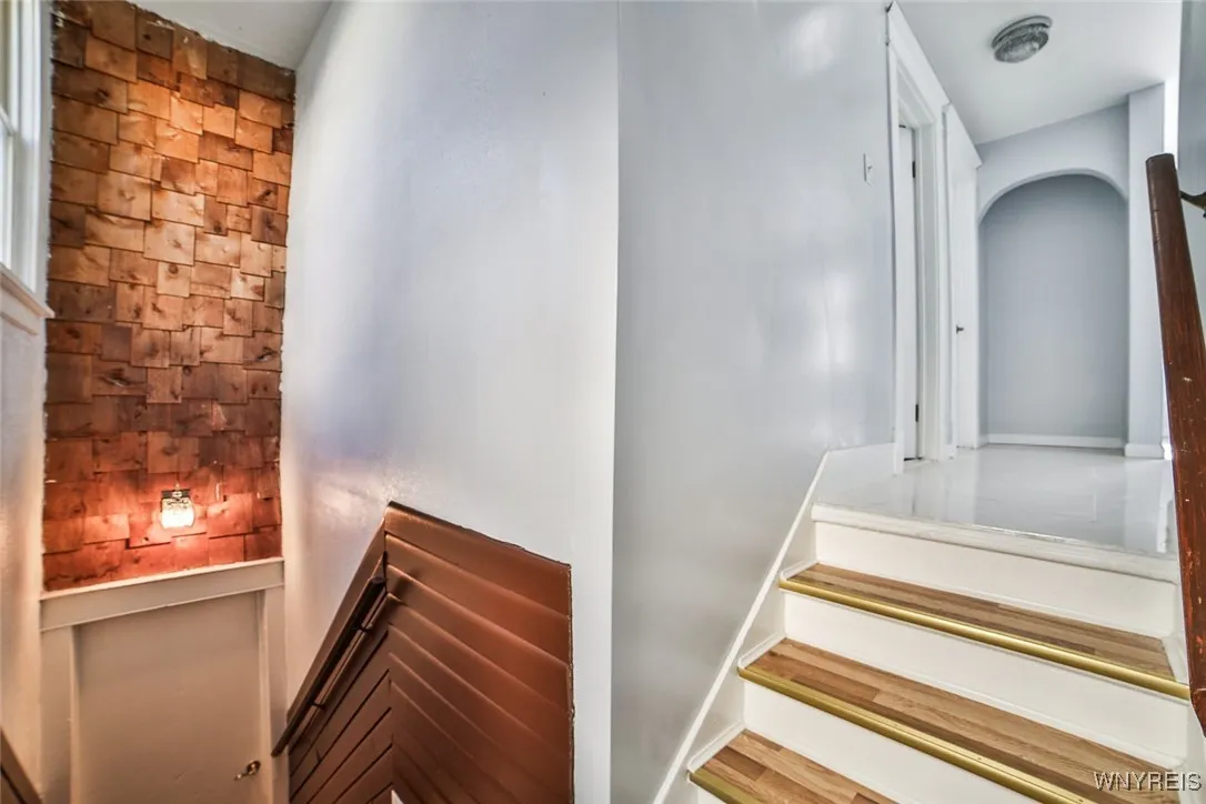 319 Lisbon Avenue 2, Buffalo, New York 14215, Buffalo, New York 14215, 6 Bedrooms Bedrooms, ,2 BathroomsBathrooms,Residential,For Sale,319 Lisbon Avenue 2, Buffalo, New York 14215,0,B1634243