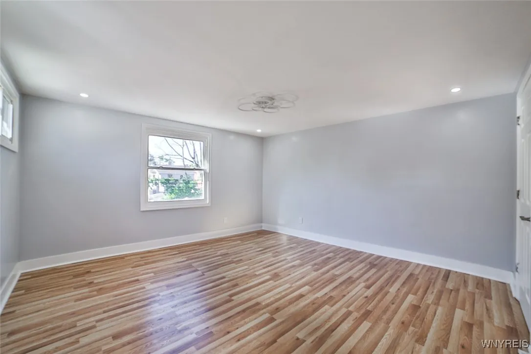 319 Lisbon Avenue 2, Buffalo, New York 14215, Buffalo, New York 14215, 6 Bedrooms Bedrooms, ,2 BathroomsBathrooms,Residential,For Sale,319 Lisbon Avenue 2, Buffalo, New York 14215,0,B1634243