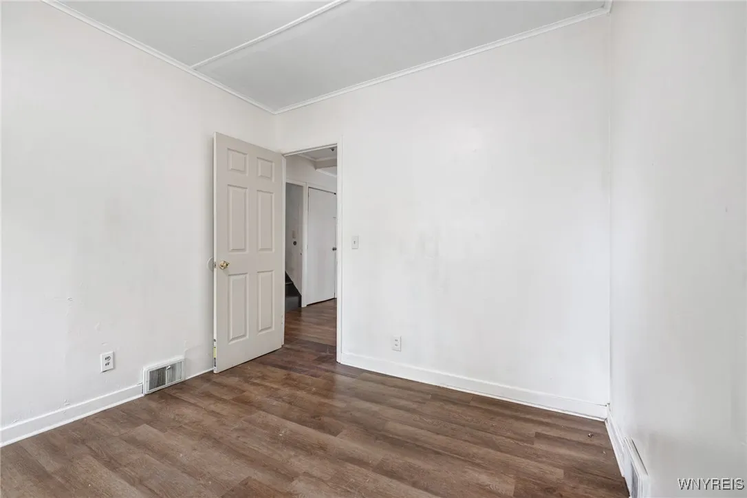 235 Courtland Avenue, Buffalo, New York 14215, Buffalo, New York 14215, 4 Bedrooms Bedrooms, 7 Rooms Rooms,1 BathroomBathrooms,Residential,For Sale,235 Courtland Avenue, Buffalo, New York 14215,0,B1634263