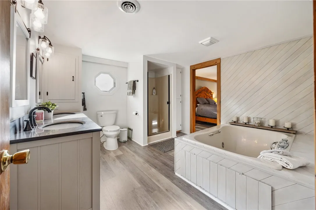 Upstairs primary bath