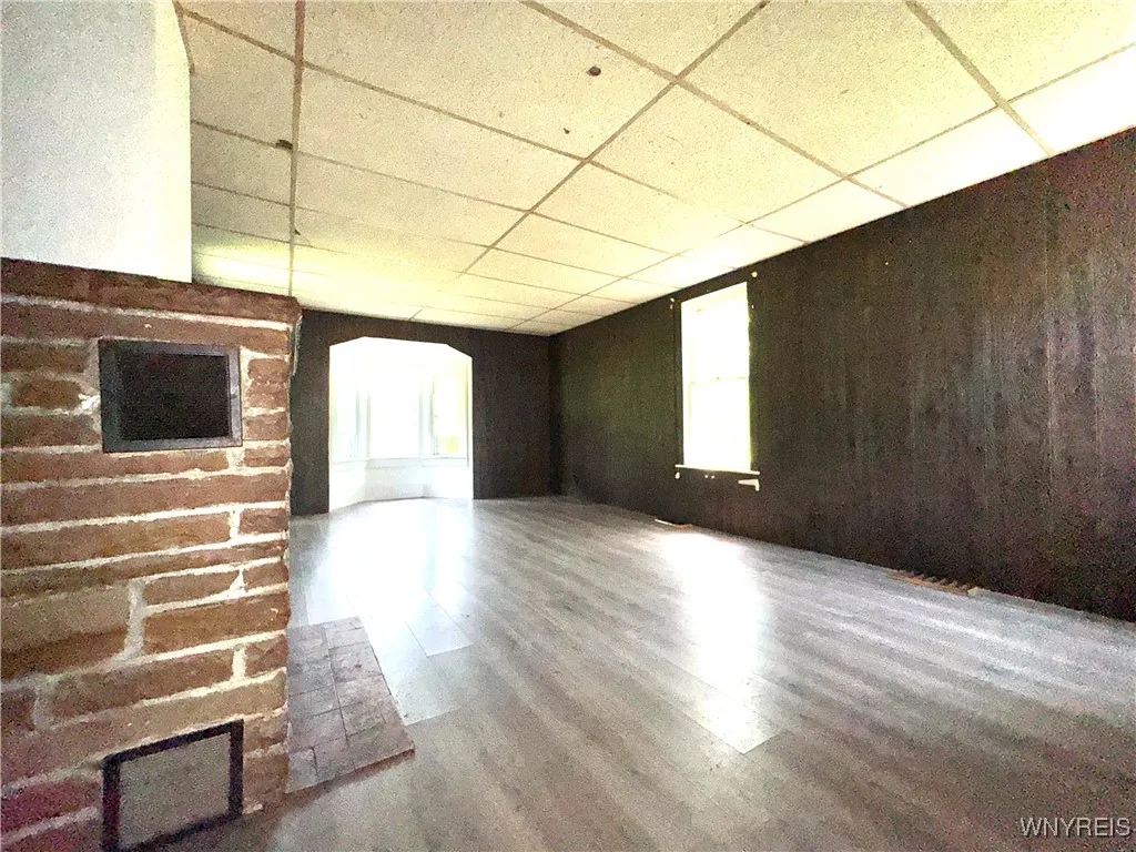 1009 Clinton Street Rd Road, Attica, New York 1401, Bennington, New York 14011, 3 Bedrooms Bedrooms, 7 Rooms Rooms,1 BathroomBathrooms,Residential,For Sale,1009 Clinton Street Rd Road, Attica, New York 1401,0,B1634200