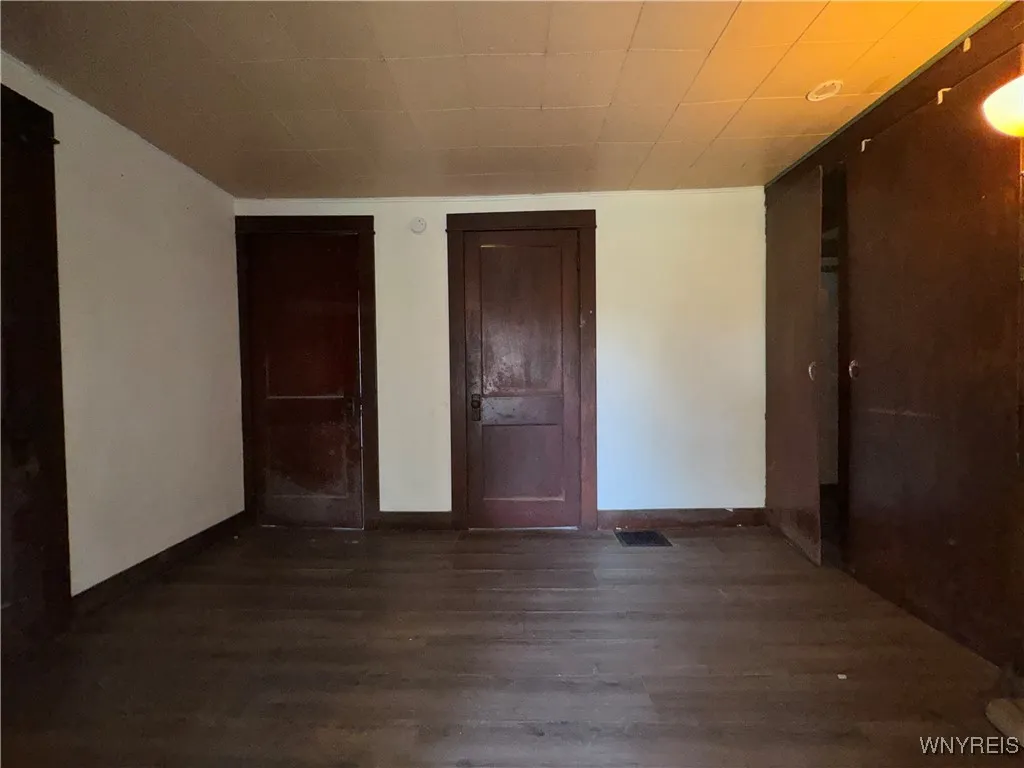 1009 Clinton Street Rd Road, Attica, New York 1401, Bennington, New York 14011, 3 Bedrooms Bedrooms, 7 Rooms Rooms,1 BathroomBathrooms,Residential,For Sale,1009 Clinton Street Rd Road, Attica, New York 1401,0,B1634200