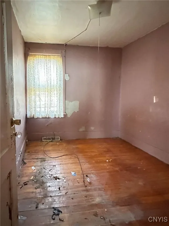 1406 Ney Avenue, Whitestown, New York 13492, Whitestown, New York 13492, 4 Bedrooms Bedrooms, ,2 BathroomsBathrooms,Residential,For Sale,1406 Ney Avenue, Whitestown, New York 13492,0,S1633820