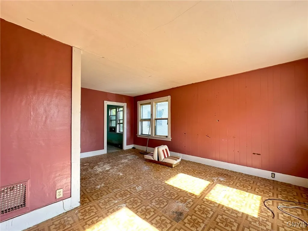 1406 Ney Avenue, Whitestown, New York 13492, Whitestown, New York 13492, 4 Bedrooms Bedrooms, ,2 BathroomsBathrooms,Residential,For Sale,1406 Ney Avenue, Whitestown, New York 13492,0,S1633820