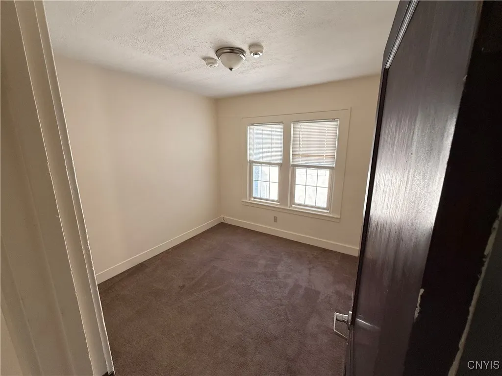 225 Wilmore Place, Salina, New York 13208, Salina, New York 13208, 3 Bedrooms Bedrooms, 6 Rooms Rooms,1 BathroomBathrooms,Residential Lease,For Rent,225 Wilmore Place, Salina, New York 13208,0,S1634275