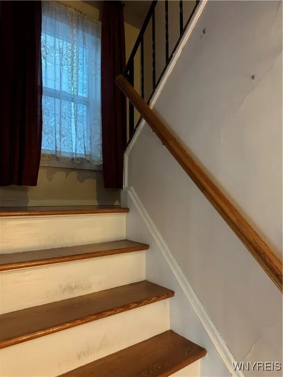 139 Como Avenue, Buffalo, New York 14220, Buffalo, New York 14220, 3 Bedrooms Bedrooms, 6 Rooms Rooms,1 BathroomBathrooms,Residential,For Sale,139 Como Avenue, Buffalo, New York 14220,0,B1634042