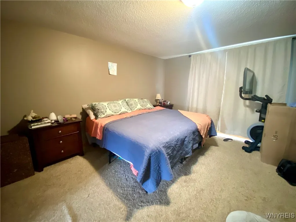 3380 Creekview Drive, Hamburg, New York 14075, Hamburg, New York 14075, 4 Bedrooms Bedrooms, 8 Rooms Rooms,2 BathroomsBathrooms,Residential,Closed,3380 Creekview Drive, Hamburg, New York 14075,0,B1634198
