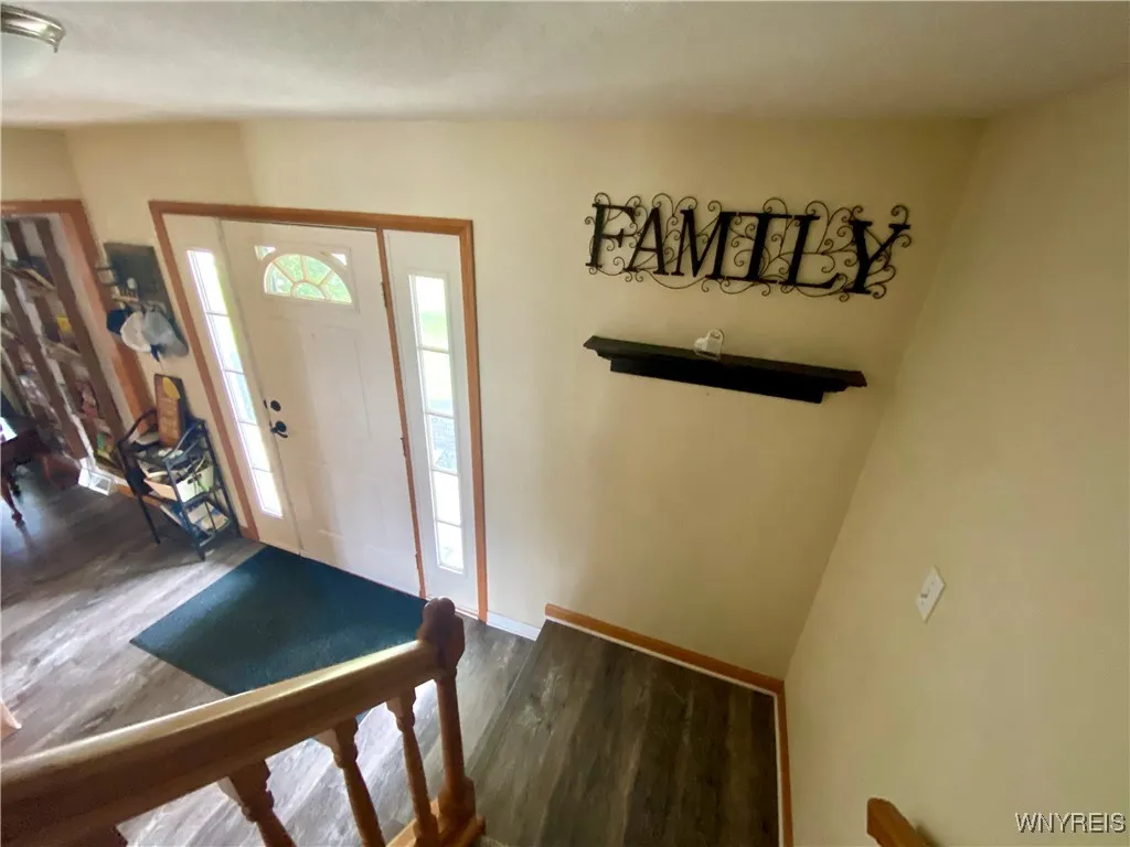 3380 Creekview Drive, Hamburg, New York 14075, Hamburg, New York 14075, 4 Bedrooms Bedrooms, 8 Rooms Rooms,2 BathroomsBathrooms,Residential,Closed,3380 Creekview Drive, Hamburg, New York 14075,0,B1634198