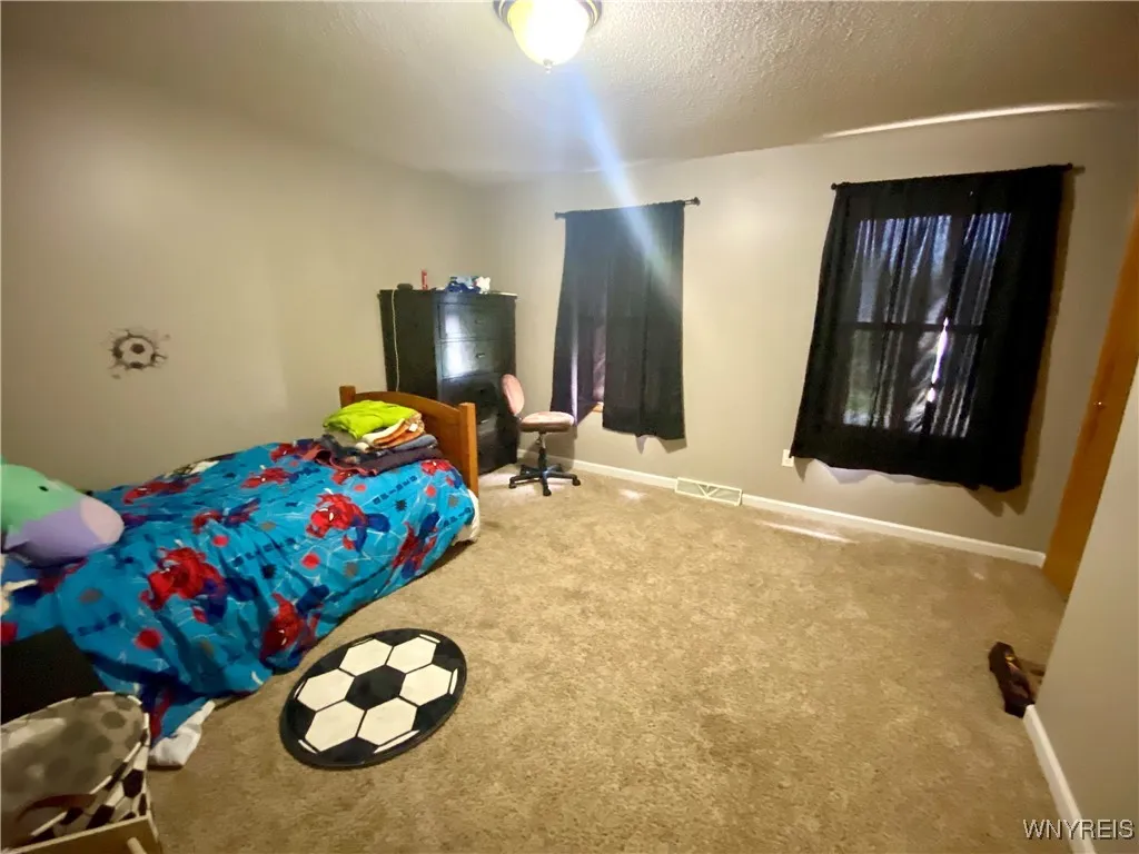 3380 Creekview Drive, Hamburg, New York 14075, Hamburg, New York 14075, 4 Bedrooms Bedrooms, 8 Rooms Rooms,2 BathroomsBathrooms,Residential,Closed,3380 Creekview Drive, Hamburg, New York 14075,0,B1634198
