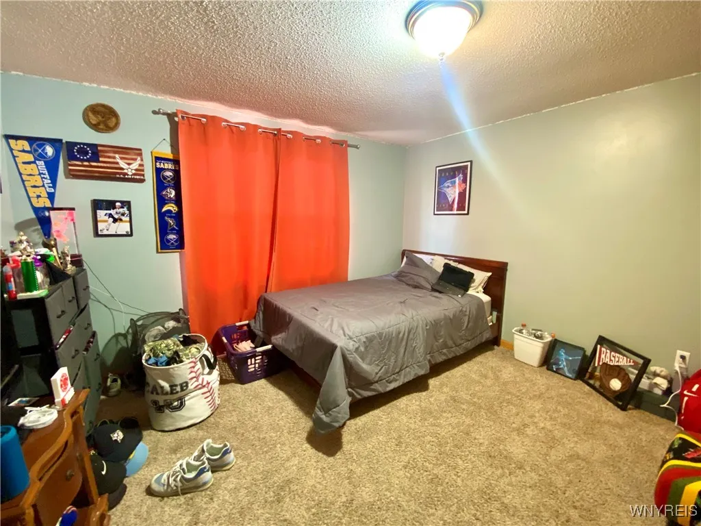 3380 Creekview Drive, Hamburg, New York 14075, Hamburg, New York 14075, 4 Bedrooms Bedrooms, 8 Rooms Rooms,2 BathroomsBathrooms,Residential,Closed,3380 Creekview Drive, Hamburg, New York 14075,0,B1634198