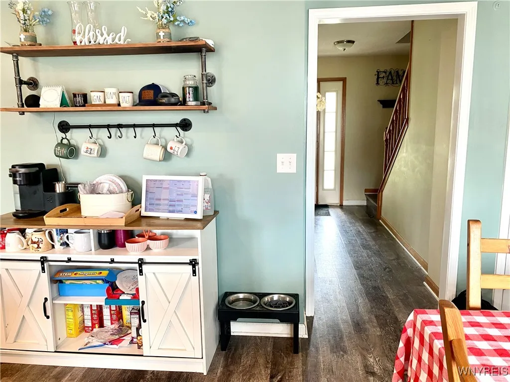 3380 Creekview Drive, Hamburg, New York 14075, Hamburg, New York 14075, 4 Bedrooms Bedrooms, 8 Rooms Rooms,2 BathroomsBathrooms,Residential,For Sale,3380 Creekview Drive, Hamburg, New York 14075,0,B1634198