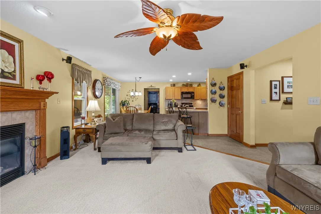 30 Thornapple Lane, Orchard Park, New York 14127, Orchard Park, New York 14127, 3 Bedrooms Bedrooms, 9 Rooms Rooms,2 BathroomsBathrooms,Residential,For Sale,30 Thornapple Lane, Orchard Park, New York 14127,0,B1632989