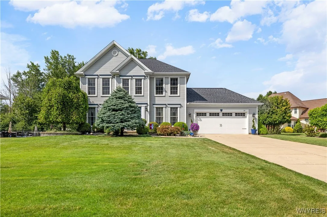 30 Thornapple Lane, Orchard Park, New York 14127, Orchard Park, New York 14127, 3 Bedrooms Bedrooms, 9 Rooms Rooms,2 BathroomsBathrooms,Residential,For Sale,30 Thornapple Lane, Orchard Park, New York 14127,0,B1632989