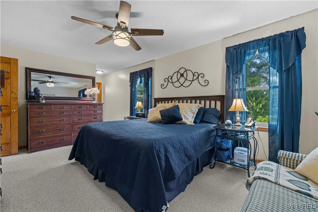 30 Thornapple Lane, Orchard Park, New York 14127, Orchard Park, New York 14127, 3 Bedrooms Bedrooms, 9 Rooms Rooms,2 BathroomsBathrooms,Residential,For Sale,30 Thornapple Lane, Orchard Park, New York 14127,0,B1632989