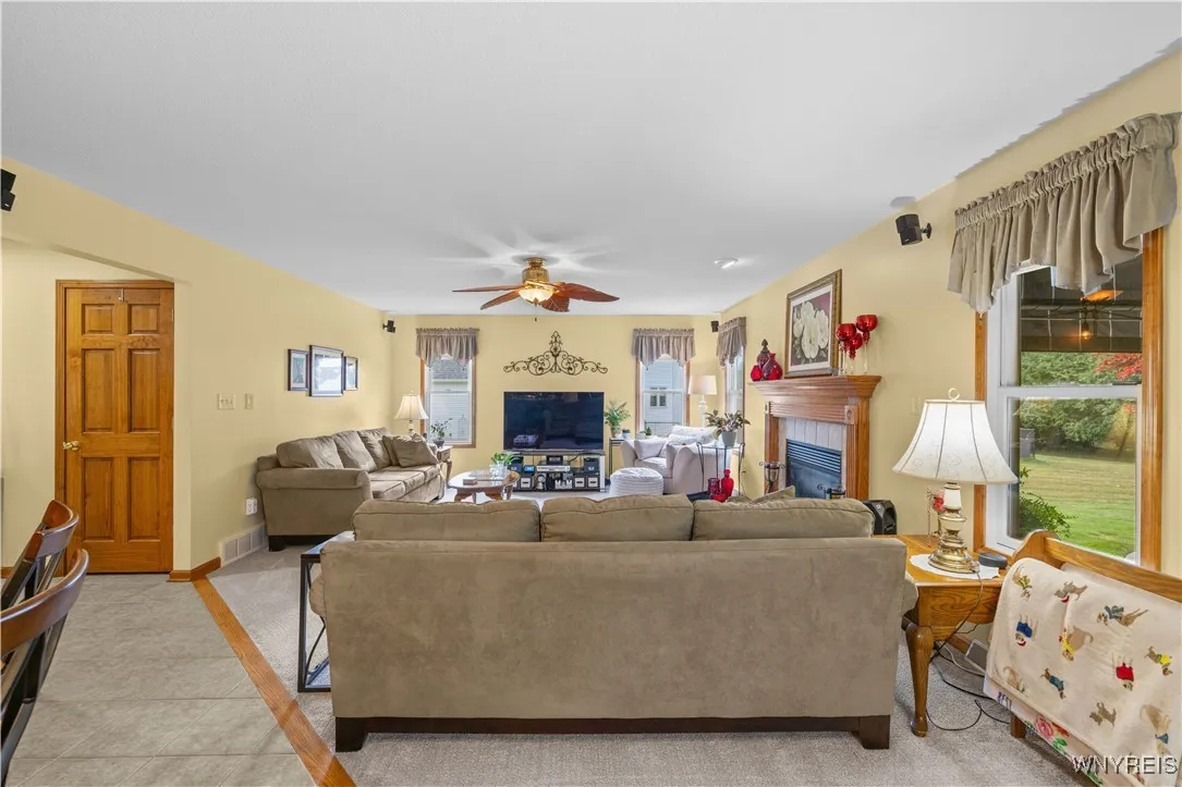 30 Thornapple Lane, Orchard Park, New York 14127, Orchard Park, New York 14127, 3 Bedrooms Bedrooms, 9 Rooms Rooms,2 BathroomsBathrooms,Residential,For Sale,30 Thornapple Lane, Orchard Park, New York 14127,0,B1632989