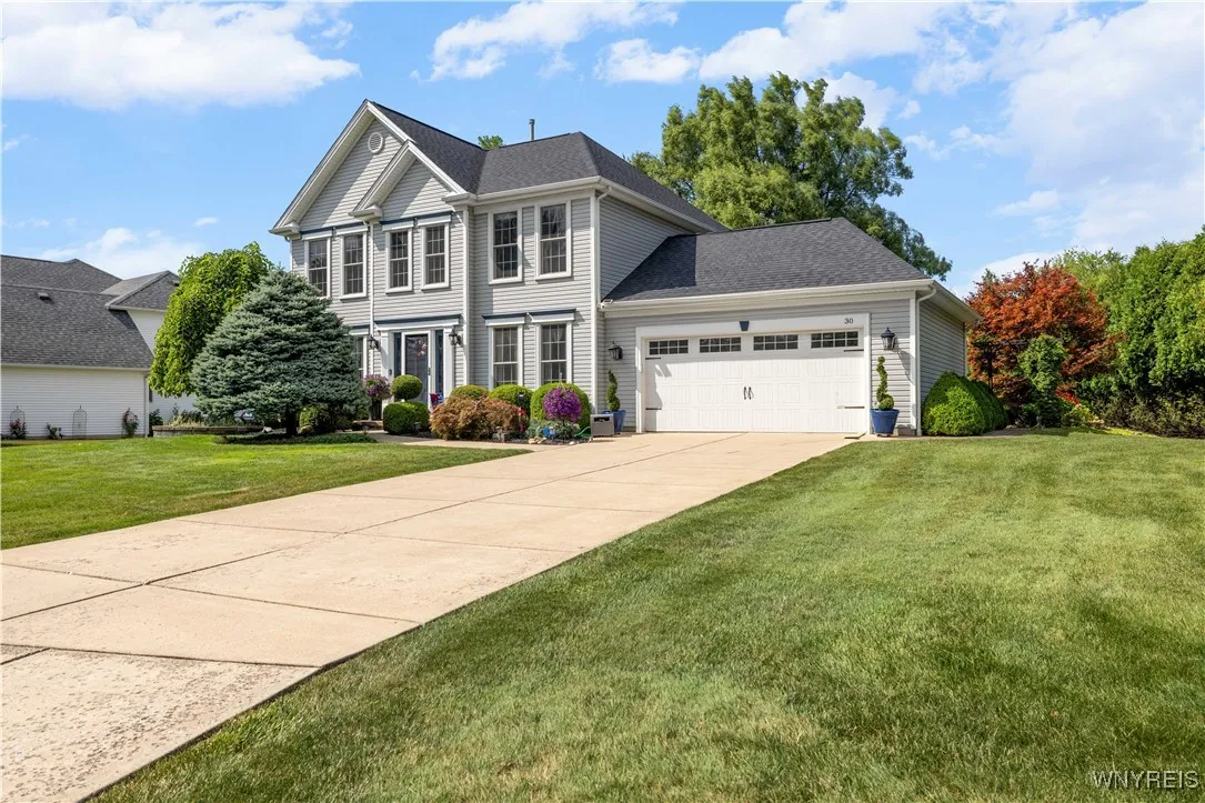 30 Thornapple Lane, Orchard Park, New York 14127, Orchard Park, New York 14127, 3 Bedrooms Bedrooms, 9 Rooms Rooms,2 BathroomsBathrooms,Residential,For Sale,30 Thornapple Lane, Orchard Park, New York 14127,0,B1632989
