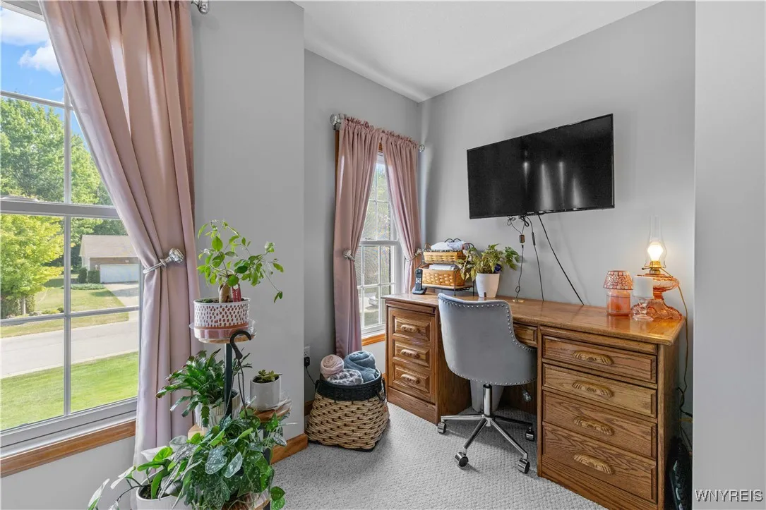 30 Thornapple Lane, Orchard Park, New York 14127, Orchard Park, New York 14127, 3 Bedrooms Bedrooms, 9 Rooms Rooms,2 BathroomsBathrooms,Residential,For Sale,30 Thornapple Lane, Orchard Park, New York 14127,0,B1632989