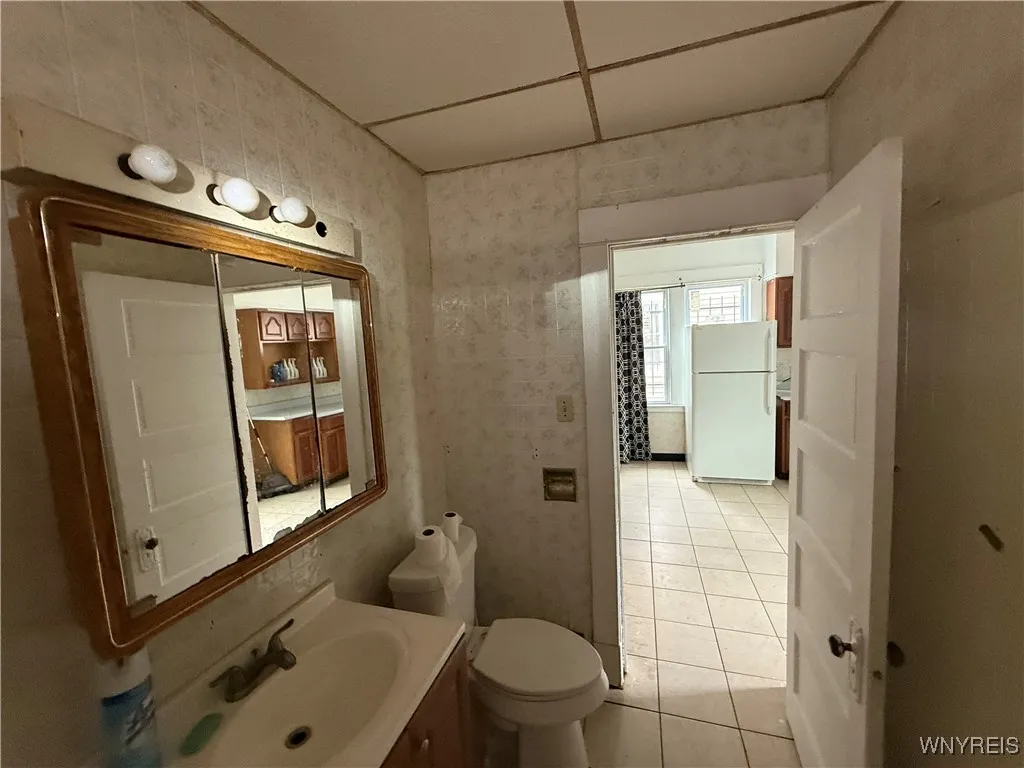 160 Zenner Street, Buffalo, New York 14211, Buffalo, New York 14211, 3 Bedrooms Bedrooms, 5 Rooms Rooms,1 BathroomBathrooms,Residential,For Sale,160 Zenner Street, Buffalo, New York 14211,0,B1633178