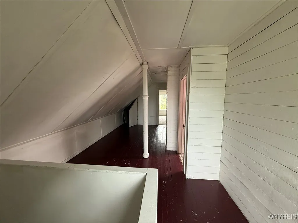 160 Zenner Street, Buffalo, New York 14211, Buffalo, New York 14211, 3 Bedrooms Bedrooms, 5 Rooms Rooms,1 BathroomBathrooms,Residential,For Sale,160 Zenner Street, Buffalo, New York 14211,0,B1633178