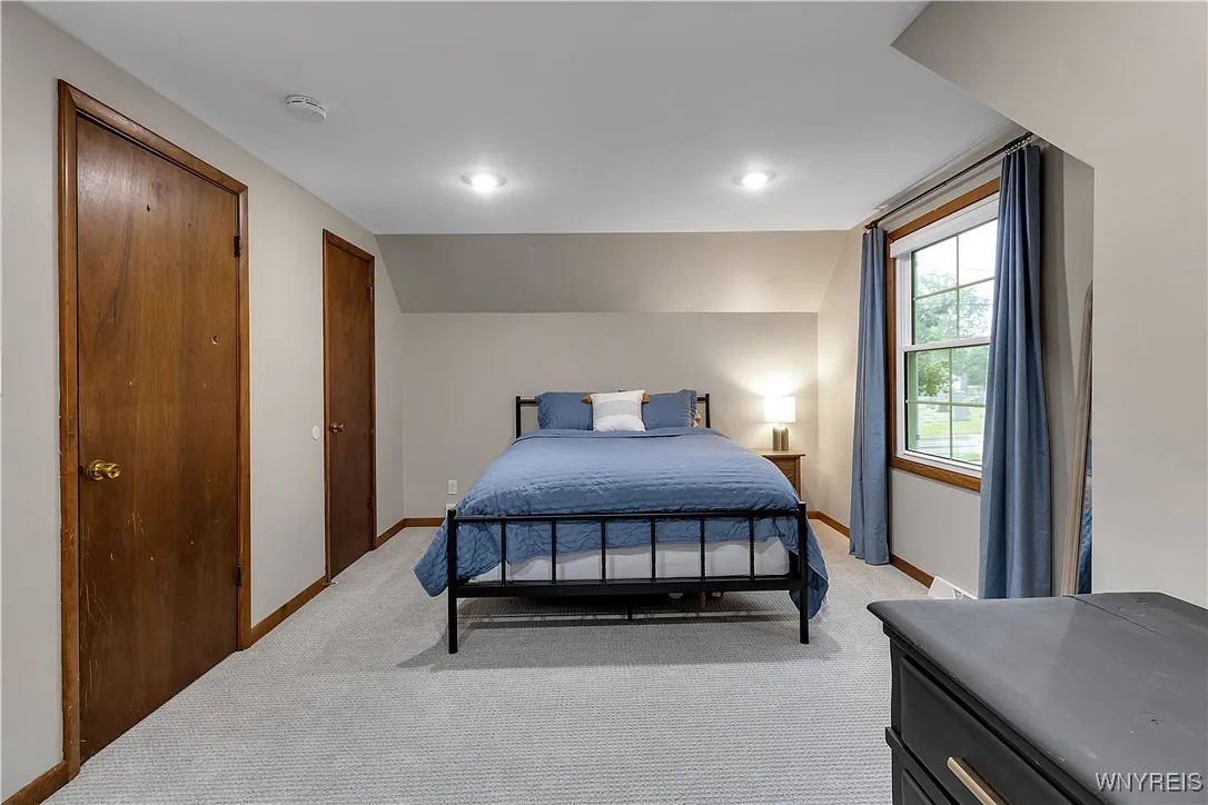 5670 Goodrich Road, Clarence, New York 14032, Clarence, New York 14032, 4 Bedrooms Bedrooms, 8 Rooms Rooms,1 BathroomBathrooms,Residential,Closed,5670 Goodrich Road, Clarence, New York 14032,0,B1634085