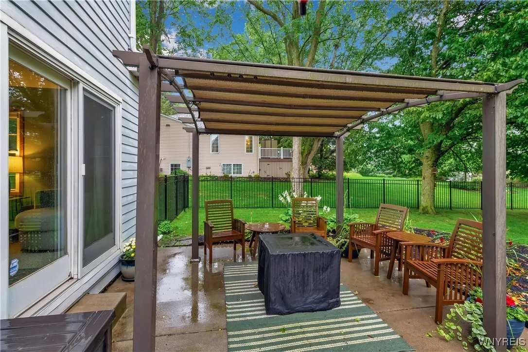 5670 Goodrich Road, Clarence, New York 14032, Clarence, New York 14032, 4 Bedrooms Bedrooms, 8 Rooms Rooms,1 BathroomBathrooms,Residential,Closed,5670 Goodrich Road, Clarence, New York 14032,0,B1634085