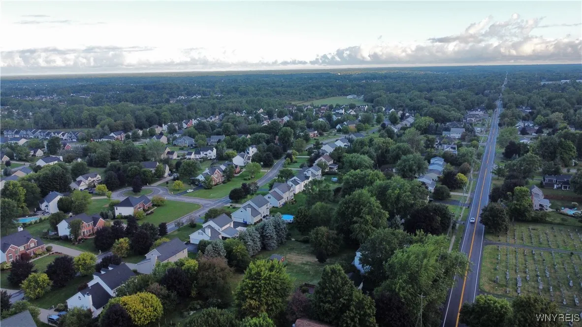 5670 Goodrich Road, Clarence, New York 14032, Clarence, New York 14032, 4 Bedrooms Bedrooms, 8 Rooms Rooms,1 BathroomBathrooms,Residential,Closed,5670 Goodrich Road, Clarence, New York 14032,0,B1634085