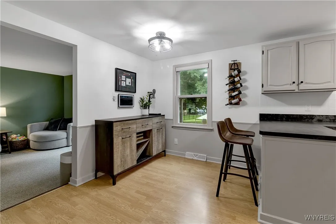 5670 Goodrich Road, Clarence, New York 14032, Clarence, New York 14032, 4 Bedrooms Bedrooms, 8 Rooms Rooms,1 BathroomBathrooms,Residential,Closed,5670 Goodrich Road, Clarence, New York 14032,0,B1634085