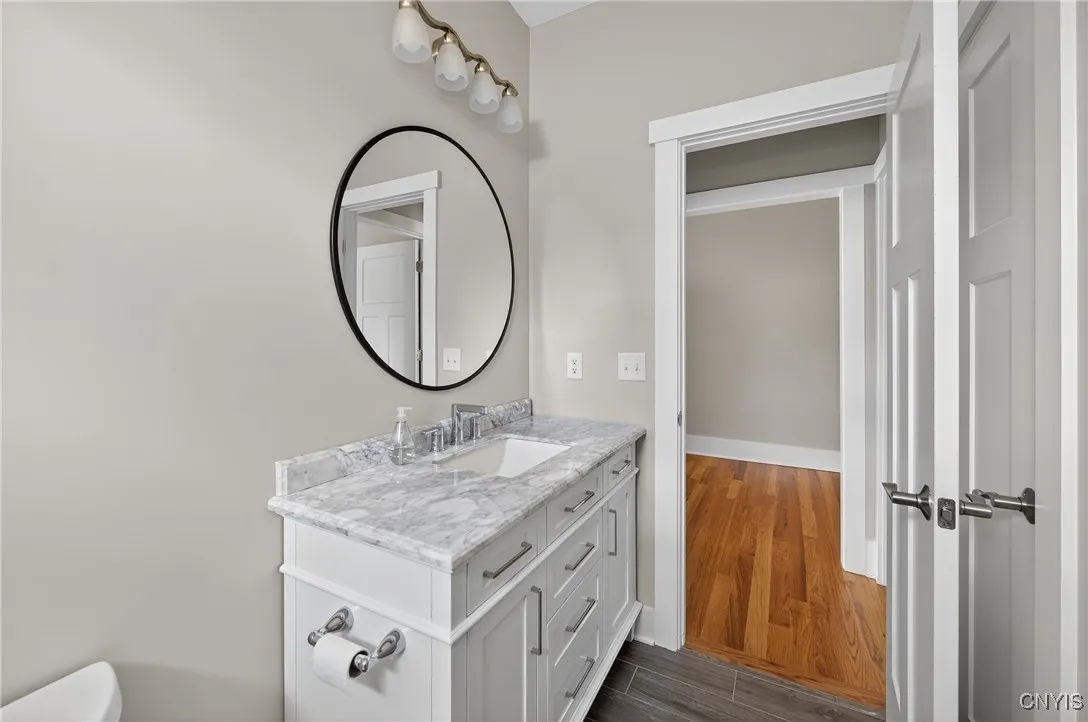 105 Austin Meadows Drive South, Manlius, New York, Manlius, New York 13104, 3 Bedrooms Bedrooms, ,3 BathroomsBathrooms,Residential,For Sale,105 Austin Meadows Drive South, Manlius, New York ,0,S1619386