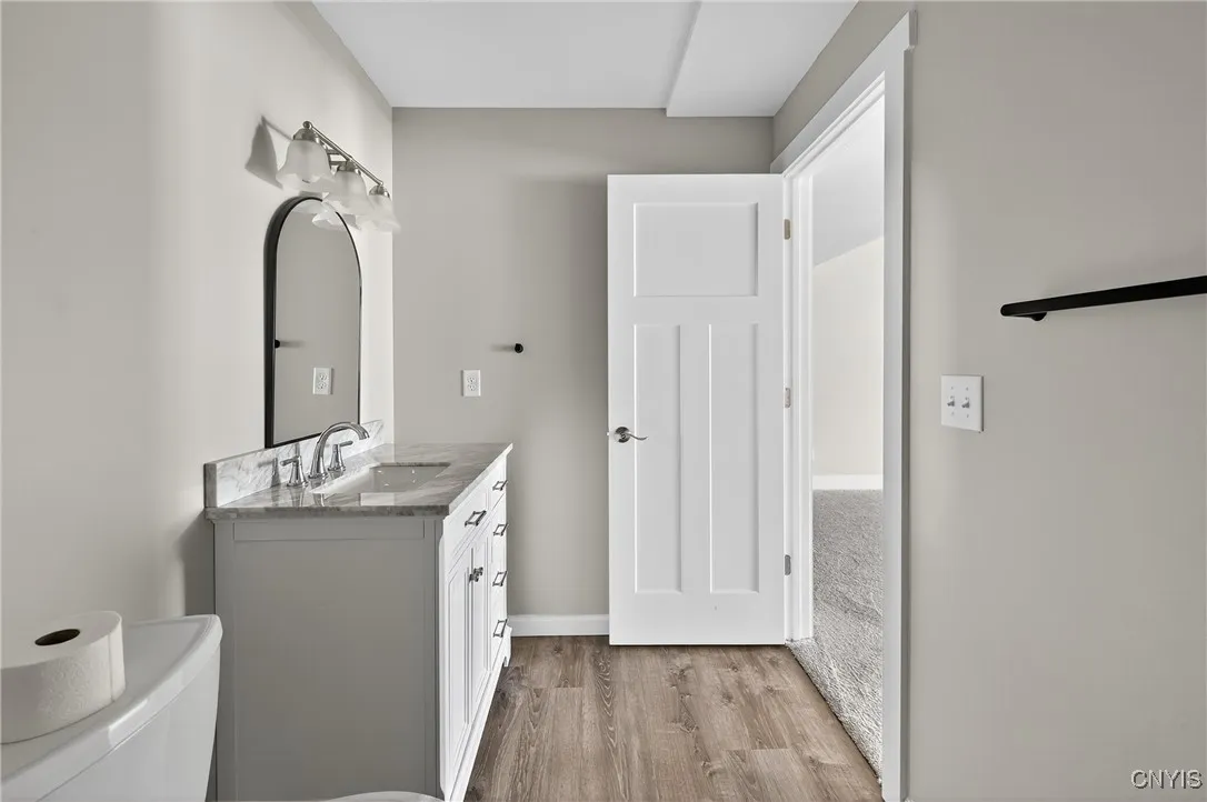105 Austin Meadows Drive South, Manlius, New York, Manlius, New York 13104, 3 Bedrooms Bedrooms, ,3 BathroomsBathrooms,Residential,For Sale,105 Austin Meadows Drive South, Manlius, New York ,0,S1619386