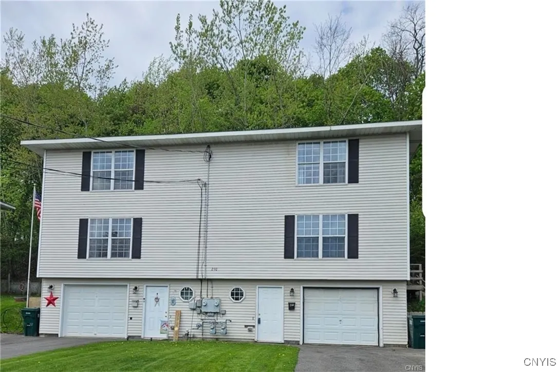 290 Duer Street, Oswego, New York 13126, Oswego, New York 13126, 2 Bedrooms Bedrooms, 7 Rooms Rooms,1 BathroomBathrooms,Residential Lease,For Rent,290 Duer Street, Oswego, New York 13126,0,S1633794