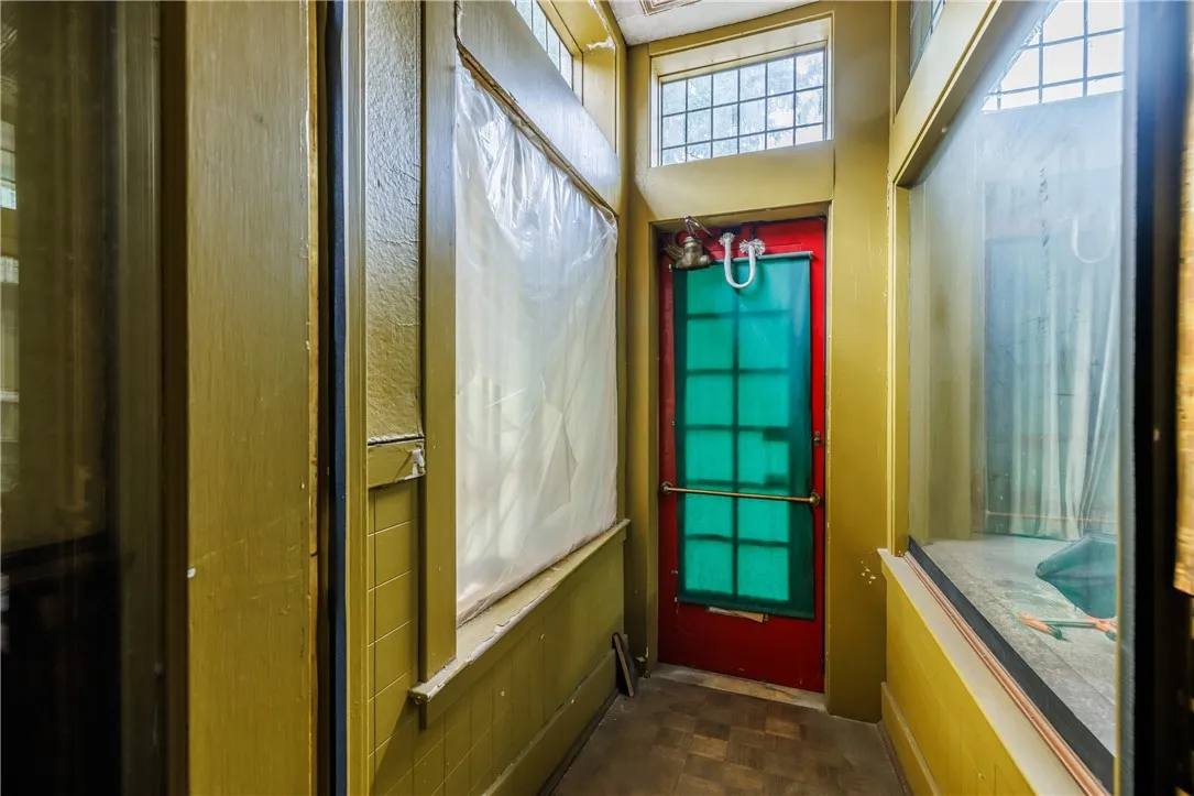 114 Field Street, Rochester, New York 14620, Rochester, New York 14620, 7 Bedrooms Bedrooms, ,5 BathroomsBathrooms,Residential,For Sale,114 Field Street, Rochester, New York 14620,0,R1634119