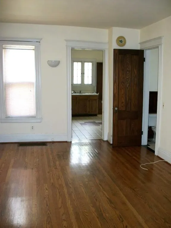 116 Field Street, Rochester, New York 14620, Rochester, New York 14620, 2 Bedrooms Bedrooms, 5 Rooms Rooms,1 BathroomBathrooms,Residential,For Sale,116 Field Street, Rochester, New York 14620,0,R1634111