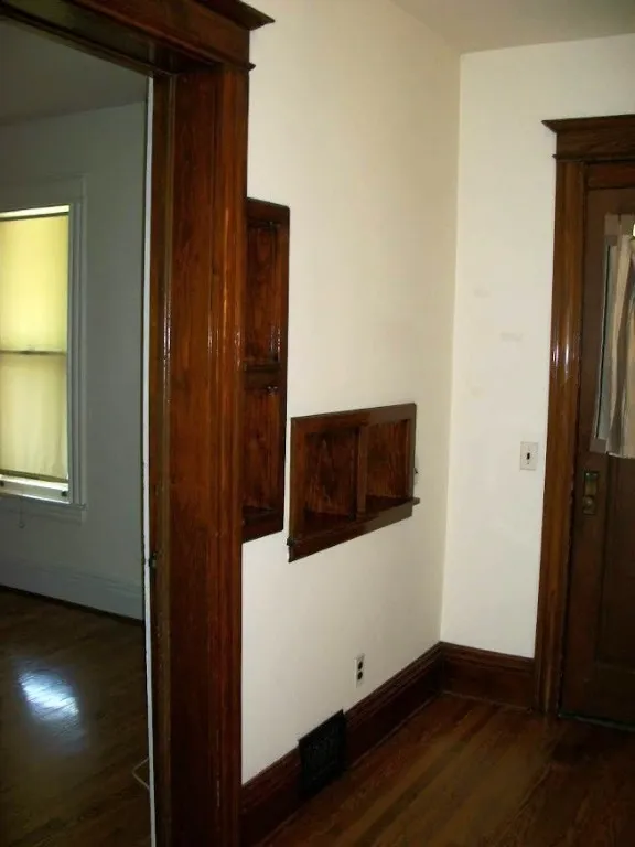 116 Field Street, Rochester, New York 14620, Rochester, New York 14620, 2 Bedrooms Bedrooms, 5 Rooms Rooms,1 BathroomBathrooms,Residential,For Sale,116 Field Street, Rochester, New York 14620,0,R1634111