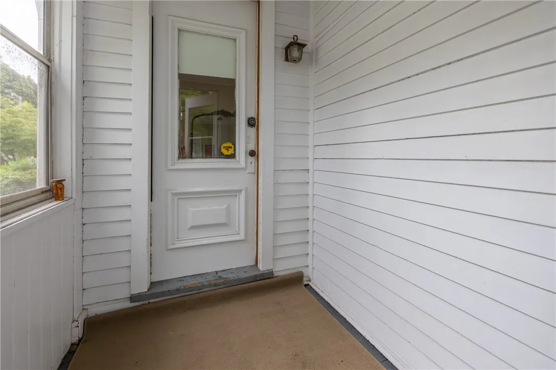110 Field Street, Rochester, New York 14620, Rochester, New York 14620, 3 Bedrooms Bedrooms, 7 Rooms Rooms,1 BathroomBathrooms,Residential,For Sale,110 Field Street, Rochester, New York 14620,0,R1634109