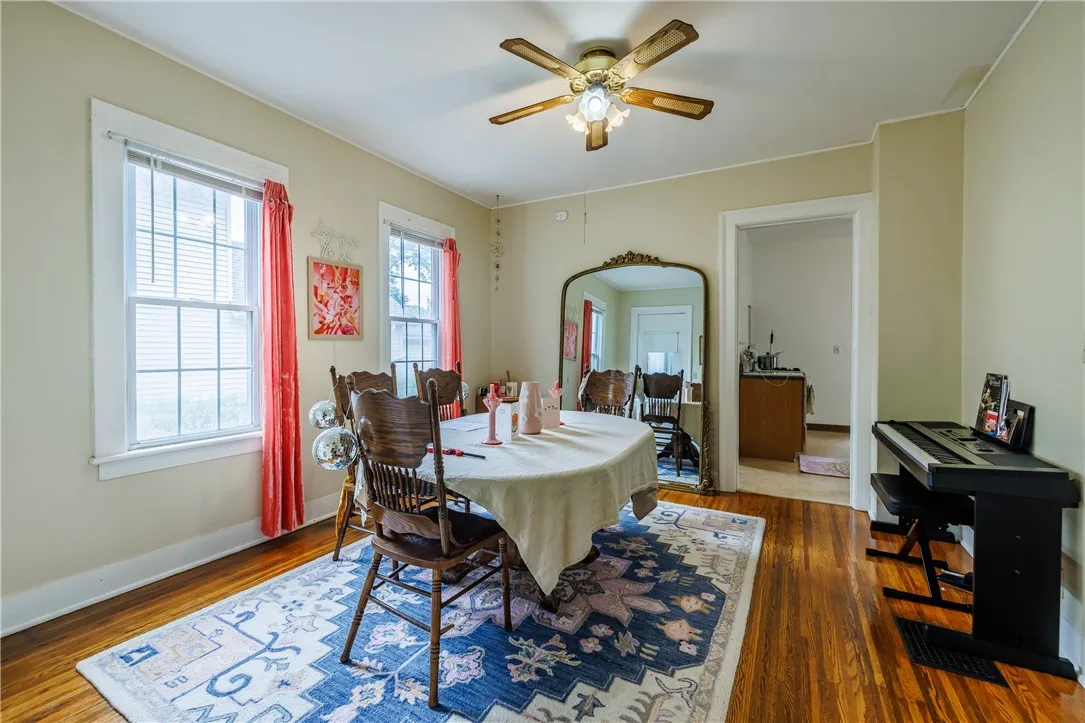 106 Field Street, Rochester, New York 14620, Rochester, New York 14620, 1 Bedroom Bedrooms, 5 Rooms Rooms,1 BathroomBathrooms,Residential,For Sale,106 Field Street, Rochester, New York 14620,0,R1634103