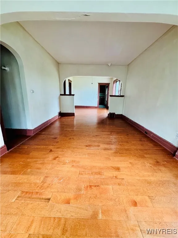 351 Moselle Street, Buffalo, New York 14211, Buffalo, New York 14211, 6 Bedrooms Bedrooms, ,2 BathroomsBathrooms,Residential,For Sale,351 Moselle Street, Buffalo, New York 14211,0,B1634347